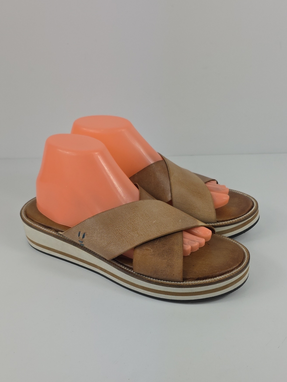 Roan by Bed Stu Shout Brown Leather Slip-on Platform Women's Sandals Size 9 - Picture 10 of 10